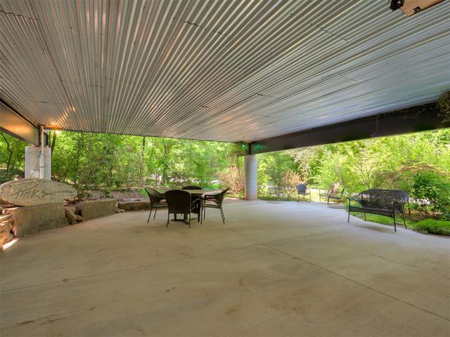 641 E Brooks Street, Norman, OK 73071