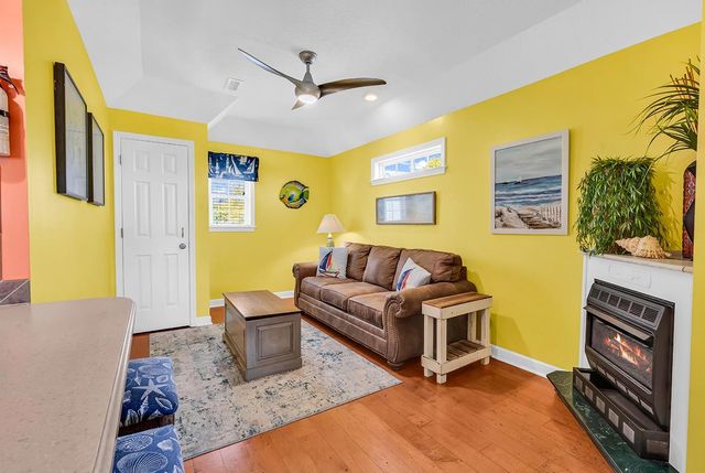 1106 Ocean Blvd. S, Surfside Beach, SC 29575