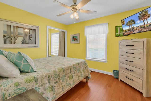 1106 Ocean Blvd. S, Surfside Beach, SC 29575