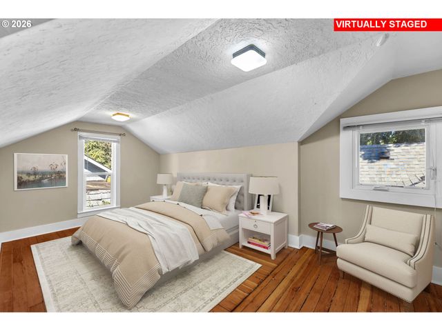 812 JEFFERSON St, Oregon City, OR 97045