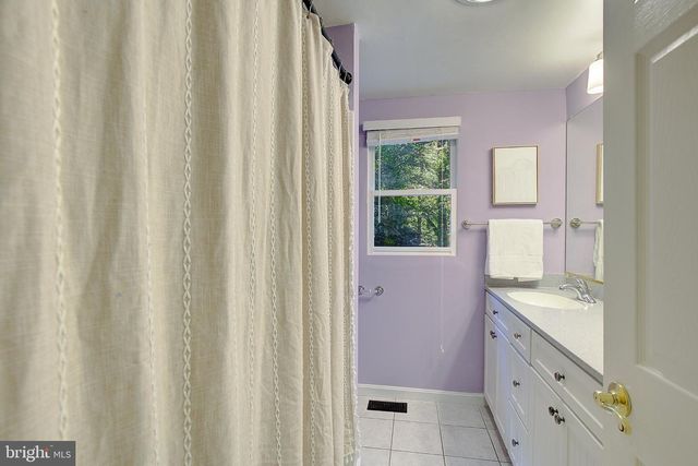 3614 KING DR, Dunkirk, MD 20754