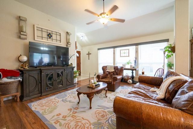 2834 Falcon Knoll Lane, Katy, TX 77494