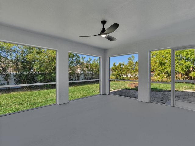 2022 NW 9th Terrace, Cape Coral, FL 33993