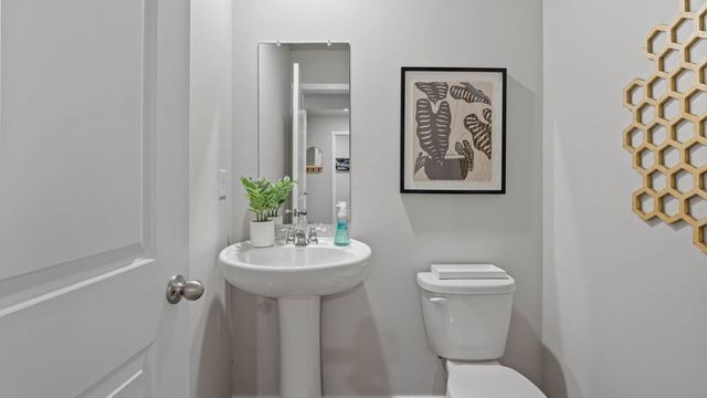 2865 Prairielight Drive, Hiawatha, IA 52233