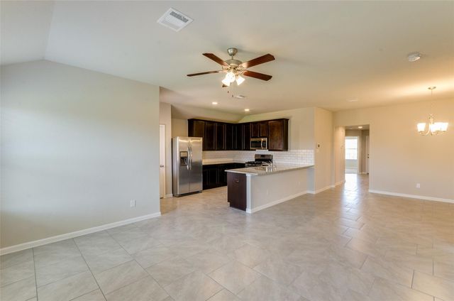 2213 Del Mar, Texas City, TX 77568