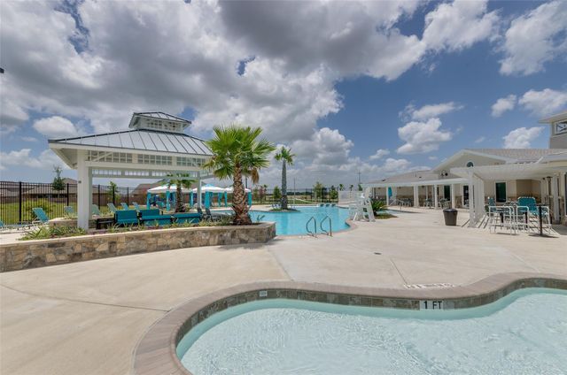 2213 Del Mar, Texas City, TX 77568