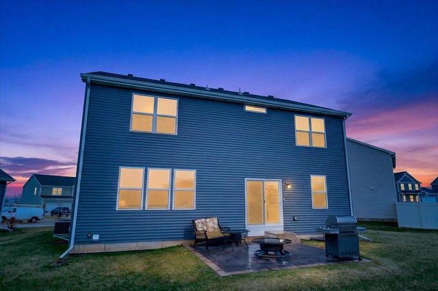 708 Narvik Circle, Stoughton, WI 53589