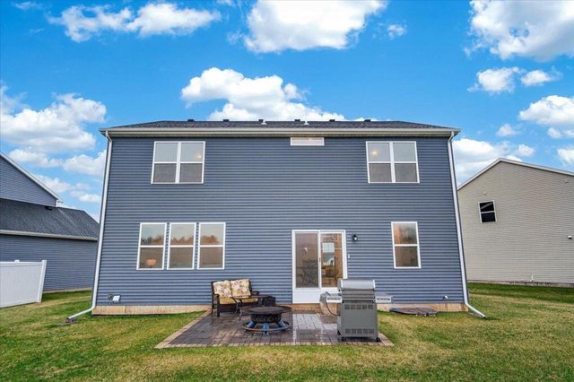 708 Narvik Circle, Stoughton, WI 53589