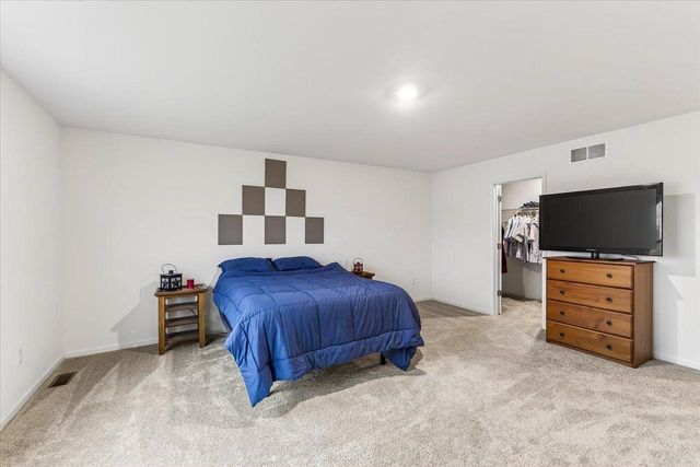 708 Narvik Circle, Stoughton, WI 53589