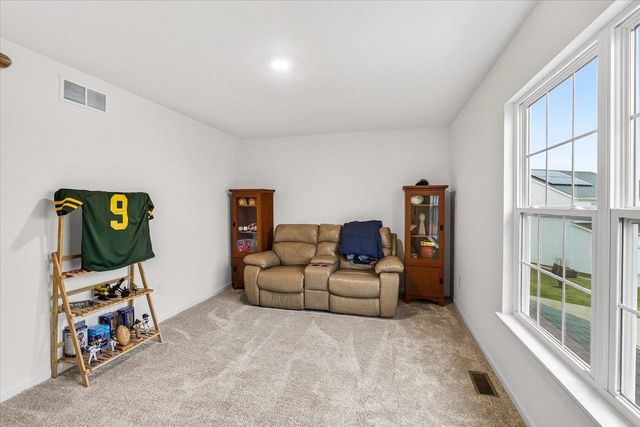 708 Narvik Circle, Stoughton, WI 53589