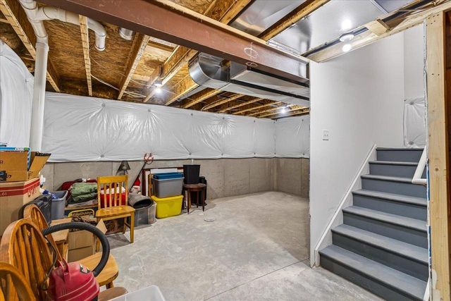 708 Narvik Circle, Stoughton, WI 53589