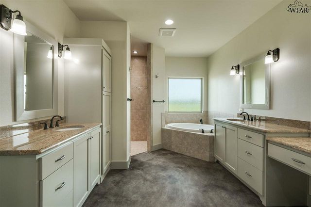 154 PRAIRIE WAY, Wichita Falls, TX 76310