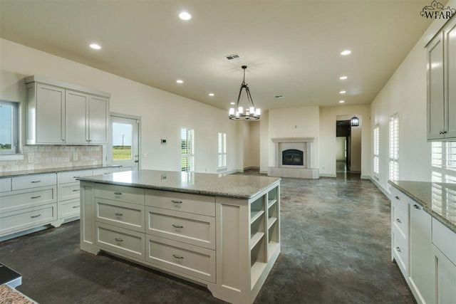 154 PRAIRIE WAY, Wichita Falls, TX 76310