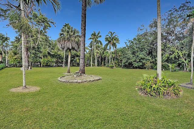 14270 SW 20th Street, Davie, FL 33325