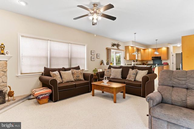 410 PHEASANT RD, Hummelstown, PA 17036