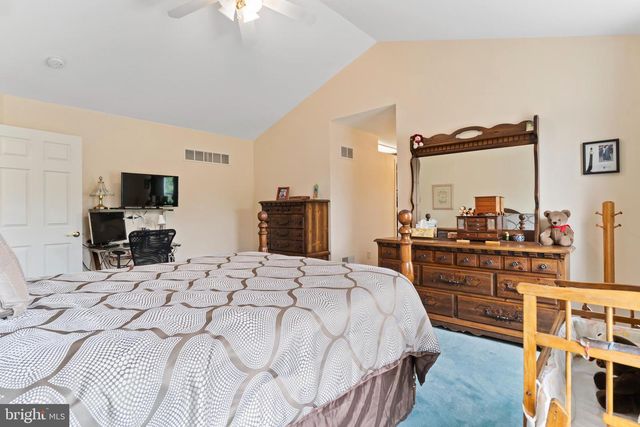 410 PHEASANT RD, Hummelstown, PA 17036