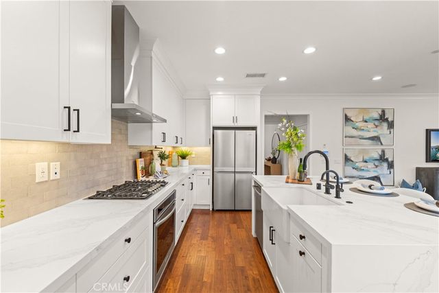 53 Cherry Tree, Irvine, CA 92620