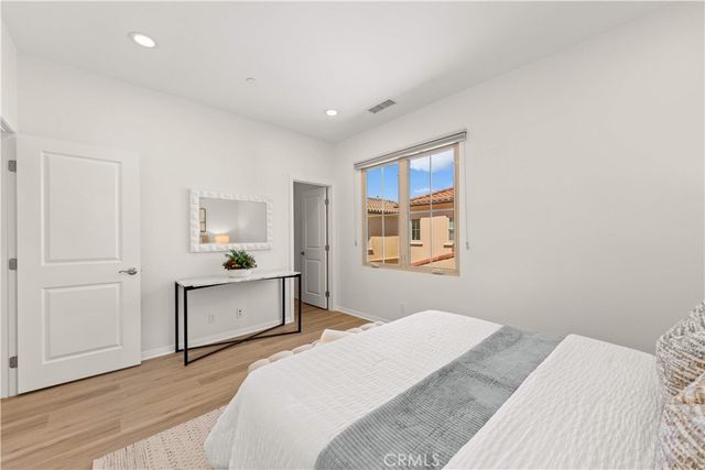 53 Cherry Tree, Irvine, CA 92620