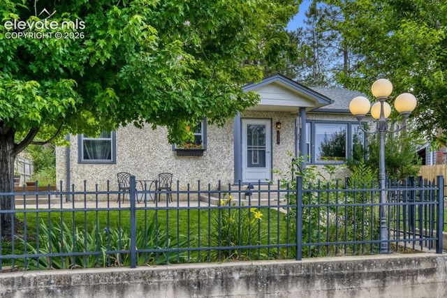 2320 N Sage Street, Colorado Springs, CO 80907