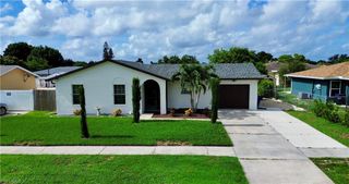 947 Jolly RD, North Fort Myers, FL 33903