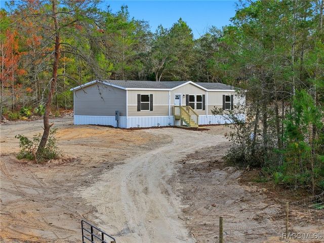 6537 N Turquoise Point, Dunnellon, FL 34433