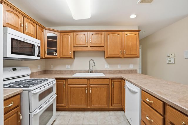 9101 Kennedy Avenue 1b, Highland, IN 46322