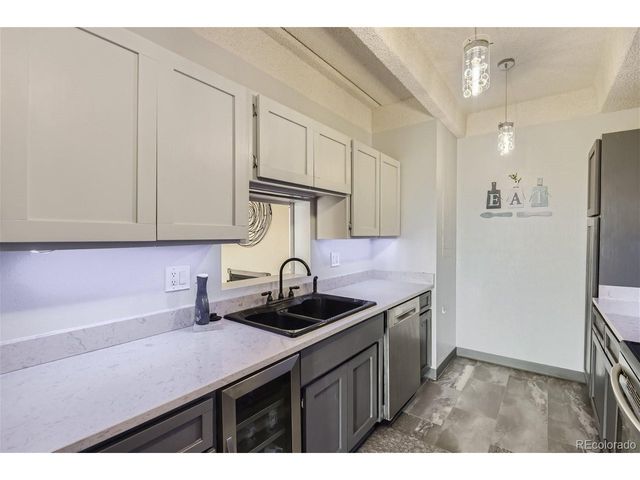 7877 E Mississippi Ave 1205, Denver, CO 80247