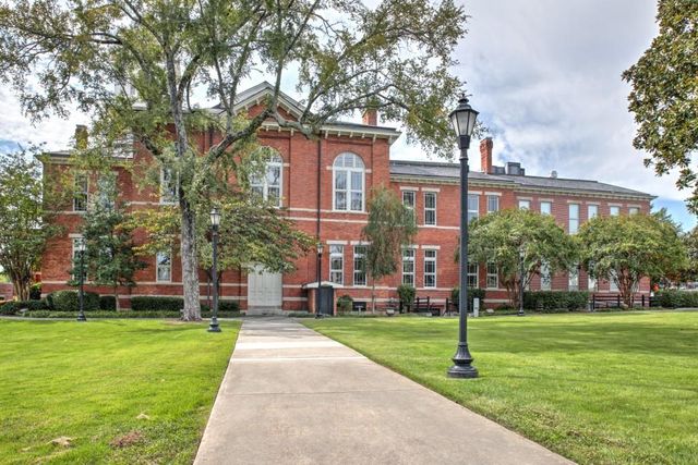 1556 New Hope Road, Lawrenceville, GA 30045