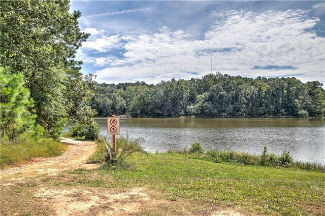 1556 New Hope Road, Lawrenceville, GA 30045