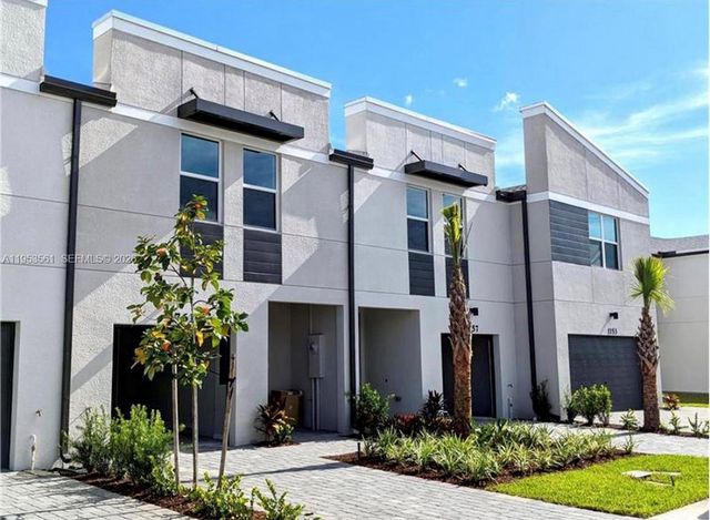 5629 Mentmore Dr 0, Mangonia Park, FL 33407