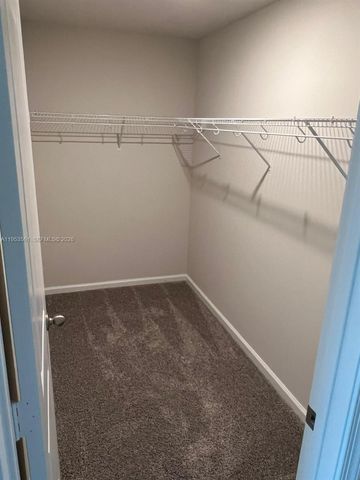 5629 Mentmore Dr 0, Mangonia Park, FL 33407