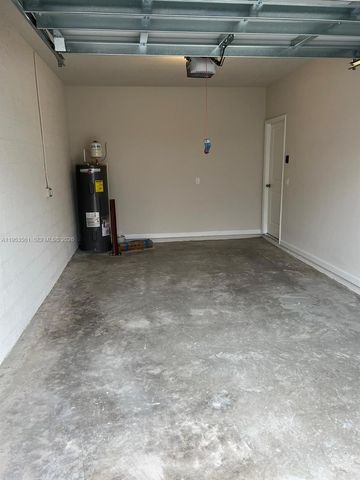 5629 Mentmore Dr 0, Mangonia Park, FL 33407