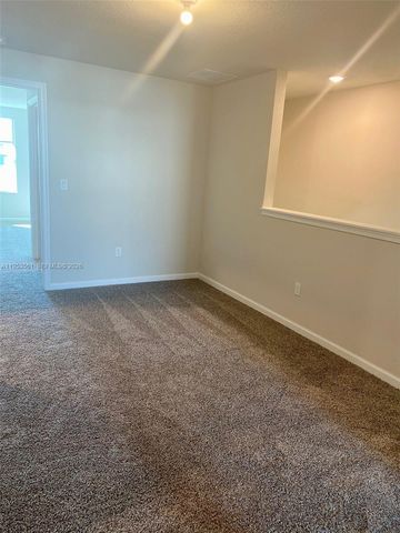 5629 Mentmore Dr 0, Mangonia Park, FL 33407