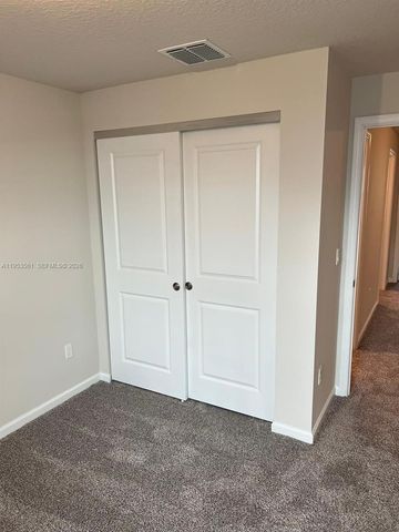 5629 Mentmore Dr 0, Mangonia Park, FL 33407