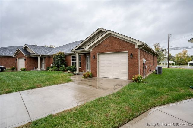 1004 Hadley Drive, Jeffersonville, IN 47130