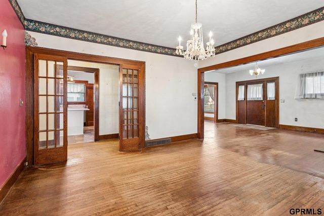 7519 N 28th Avenue, Omaha, NE 68112
