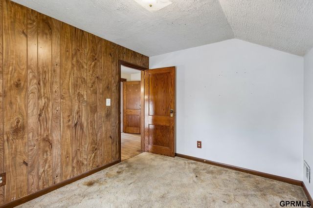 7519 N 28th Avenue, Omaha, NE 68112