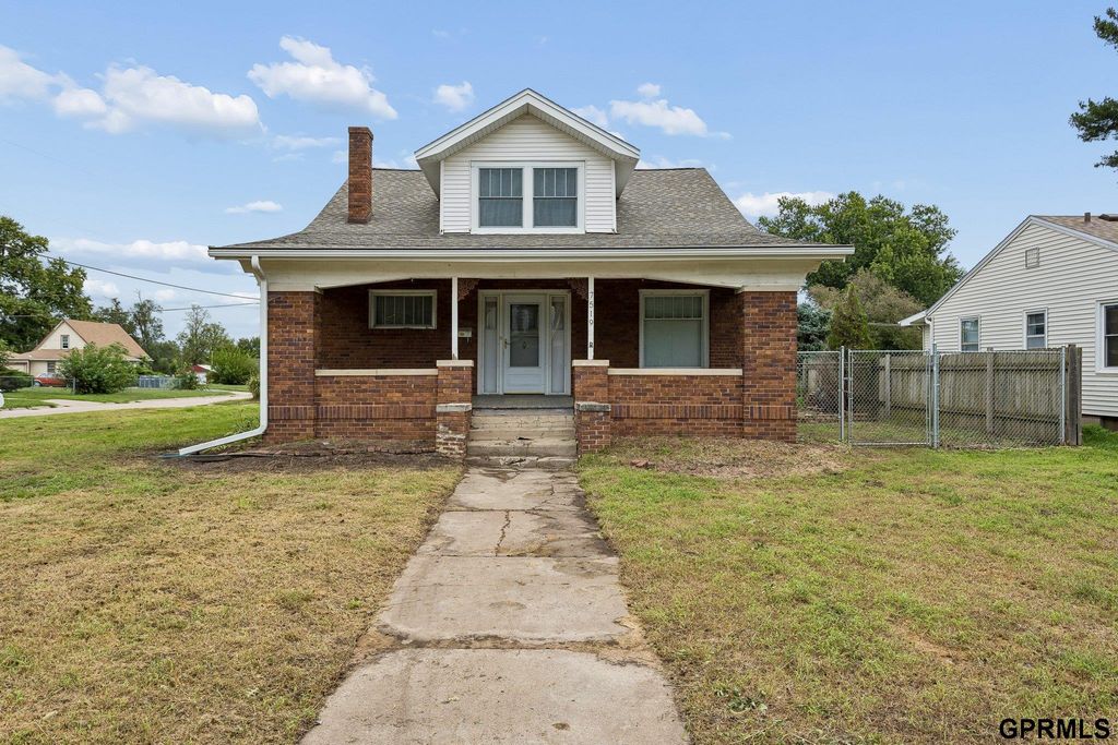 7519 N 28th Avenue, Omaha, NE 68112