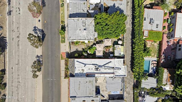 3032 Glendale, Los Angeles, CA 90039