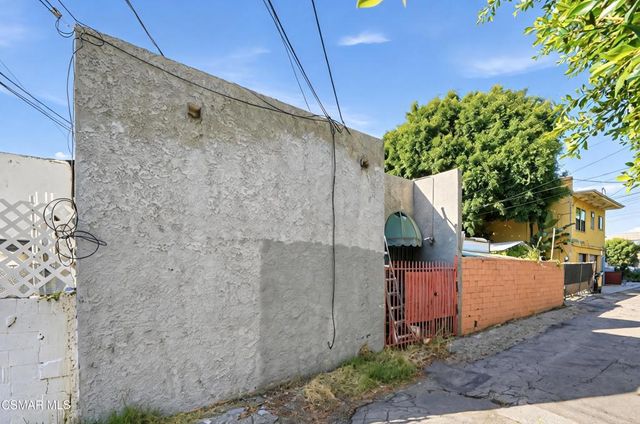 3032 Glendale, Los Angeles, CA 90039