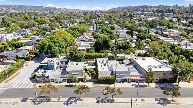 3032 Glendale, Los Angeles, CA 90039