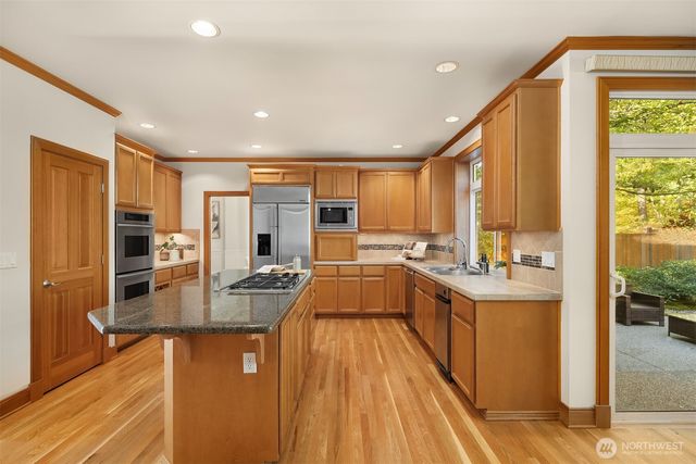 14208 SE 90th Street, Newcastle, WA 98059