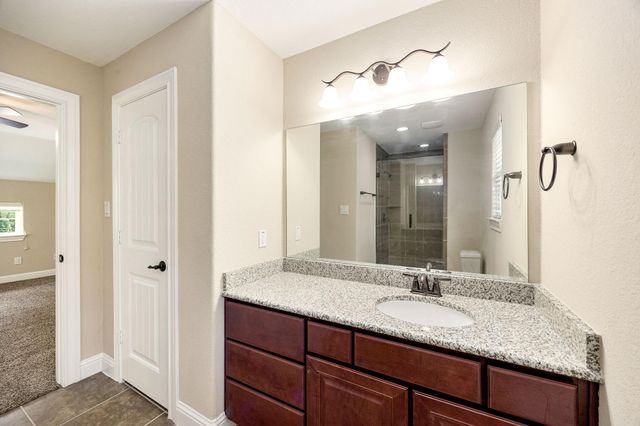 42 Brookefield Circle, Magnolia, TX 77355