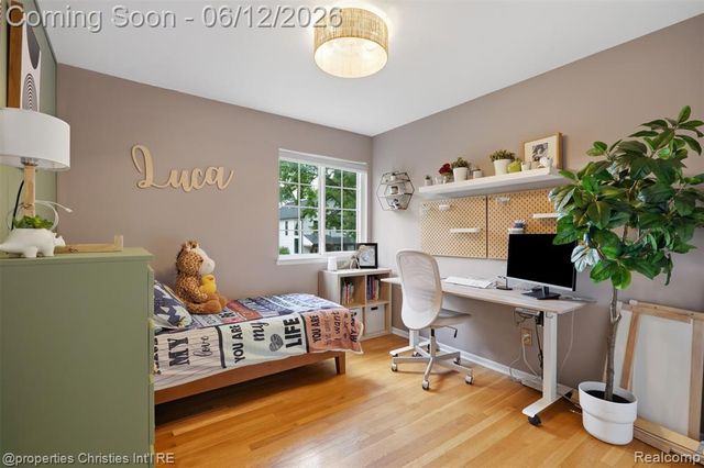 124 Rexton Street, Novi, MI 48377
