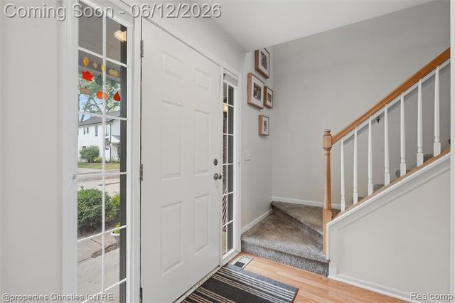 124 Rexton Street, Novi, MI 48377