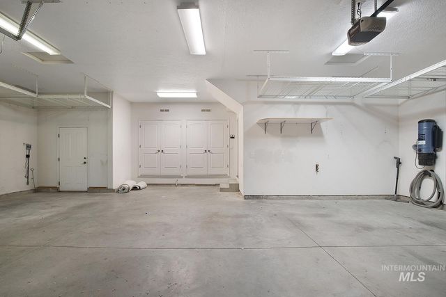 2569 Joshua Way, Twin Falls, ID 83301