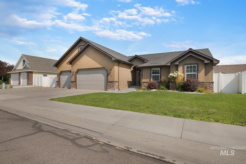 2569 Joshua Way, Twin Falls, ID 83301 photo 3