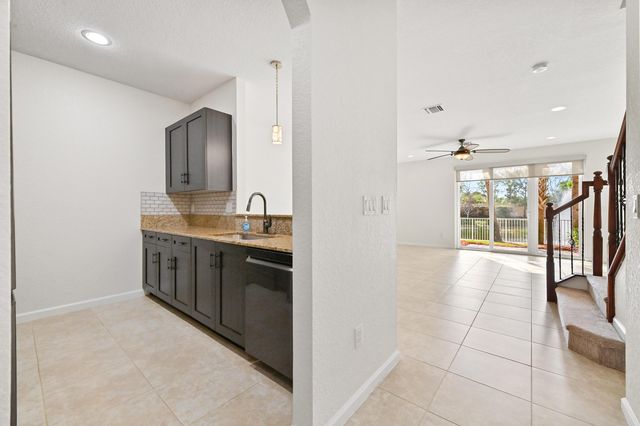 5965 Monterra Club Drive, Lake Worth, FL 33463