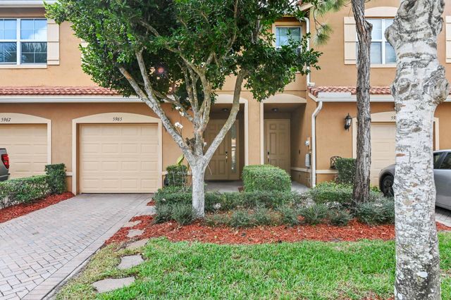 5965 Monterra Club Drive, Lake Worth, FL 33463