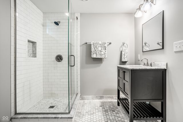 5880 N New Jersey Street, Indianapolis, IN 46220